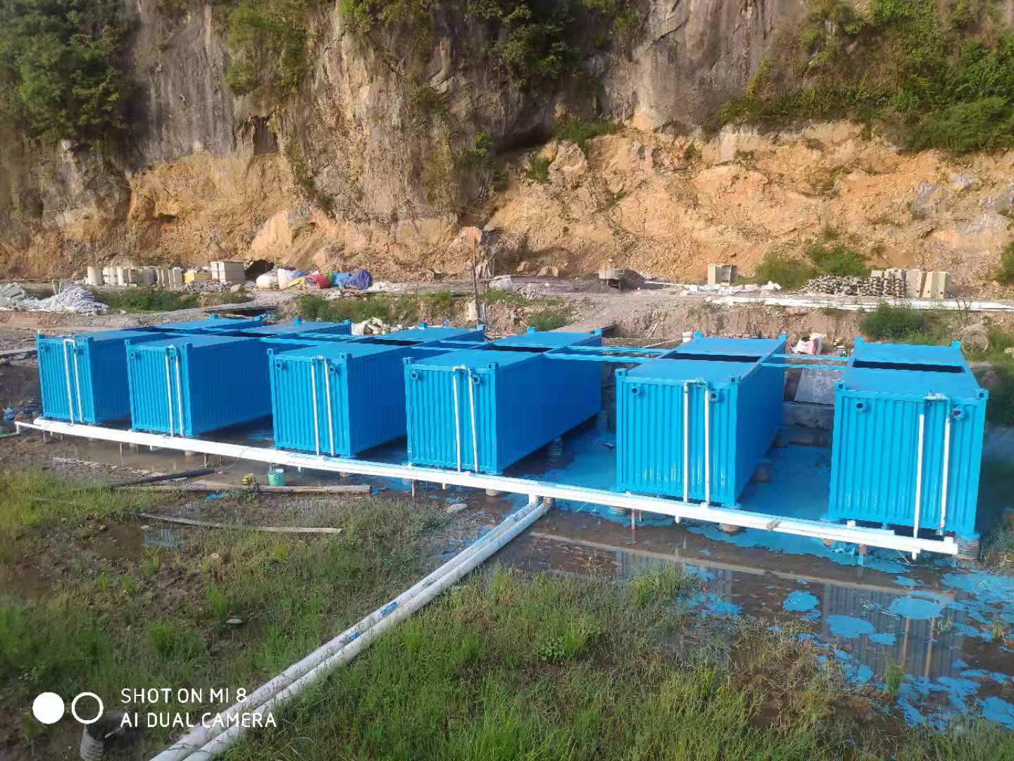 集裝箱養魚設備上漆